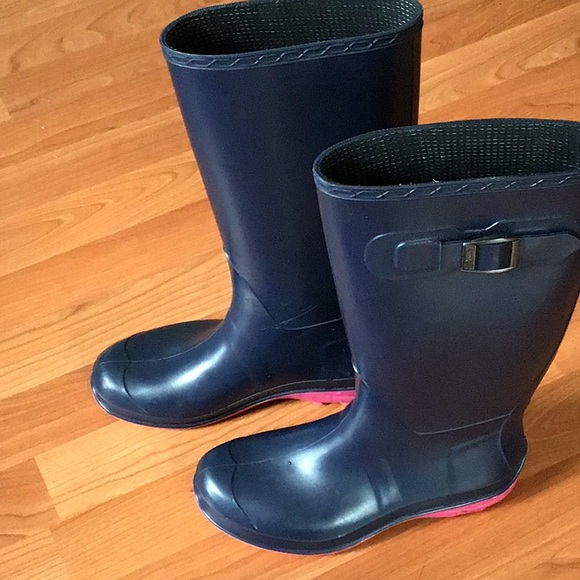 Women’s Kamik Rainboots Blue and Pink - Picture 5 of 7